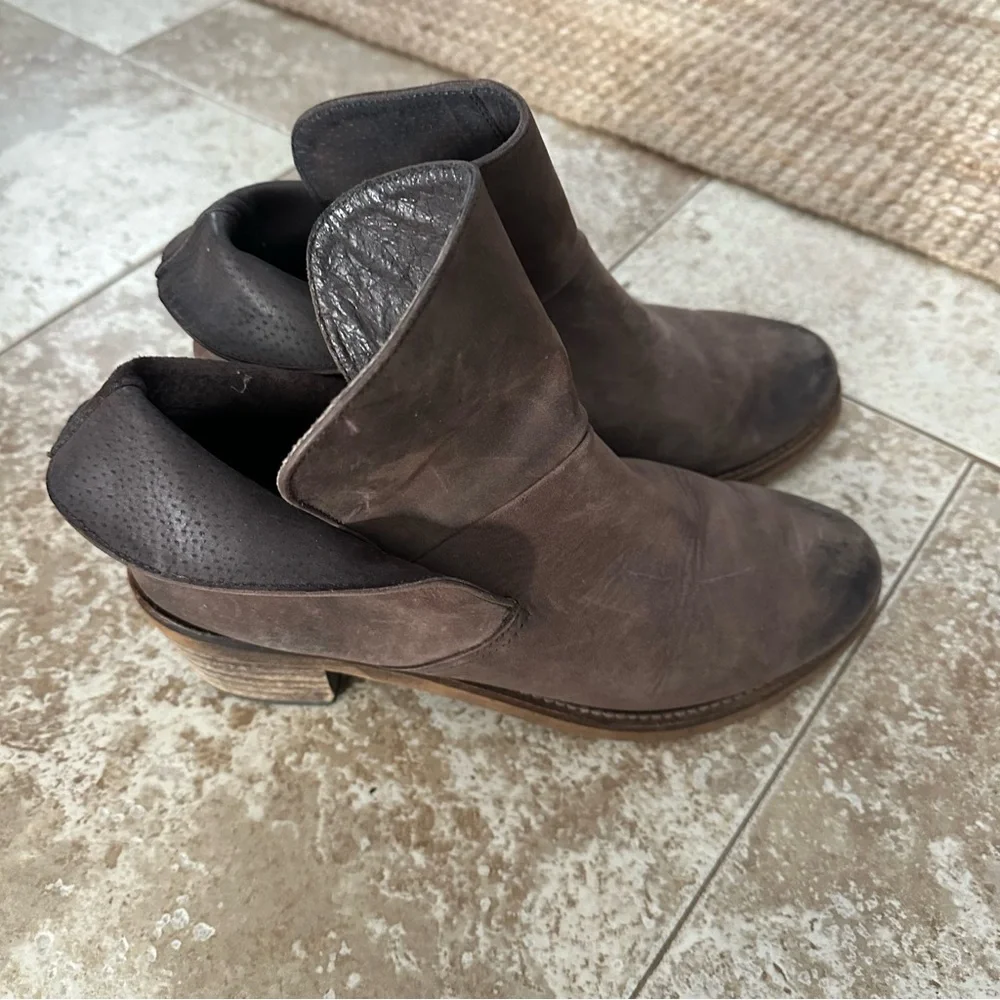 Free People Women's Brown Ankle Boots